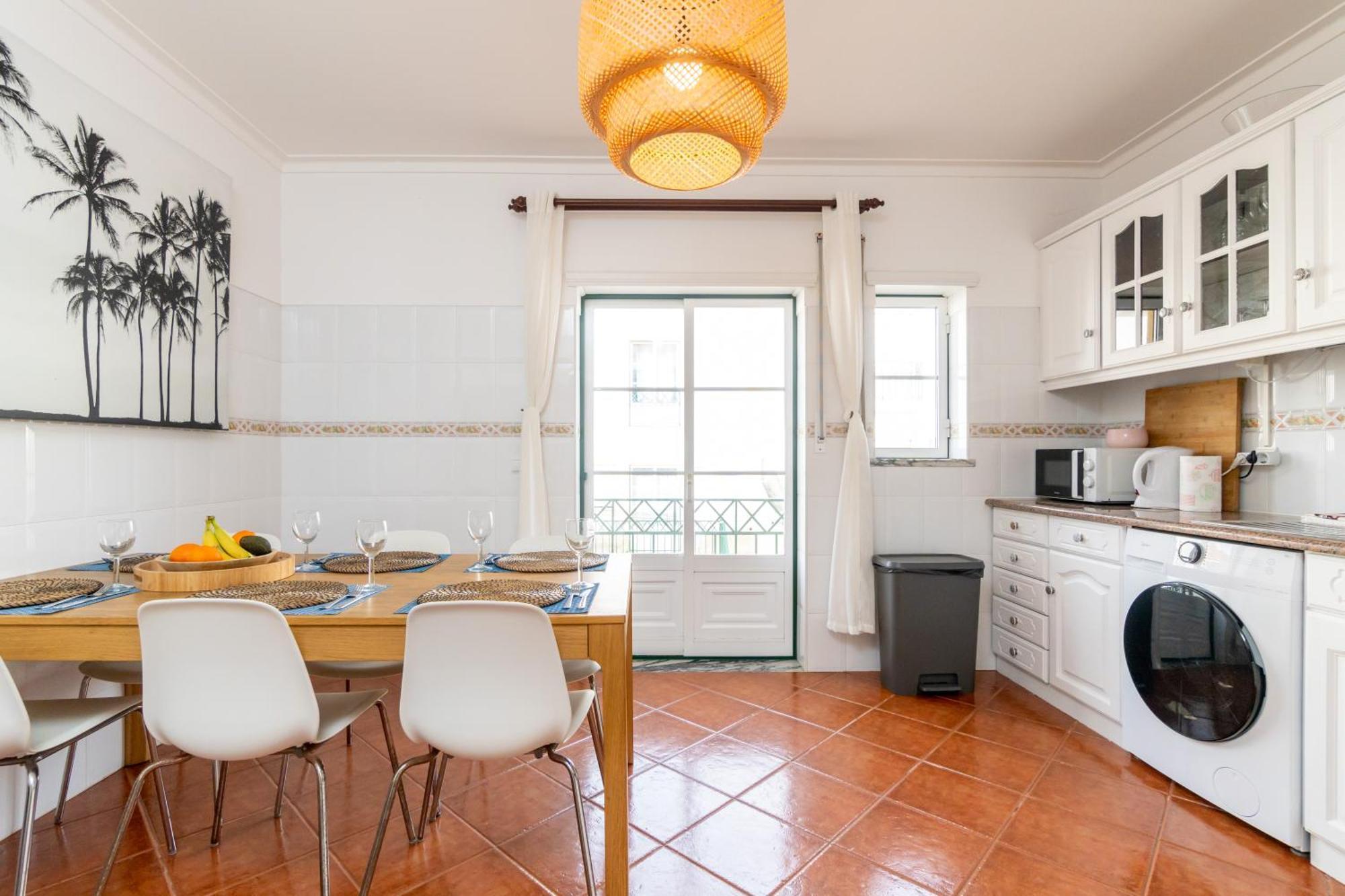 Вілла Baleal Happiness Surf House Феррел Екстер'єр фото