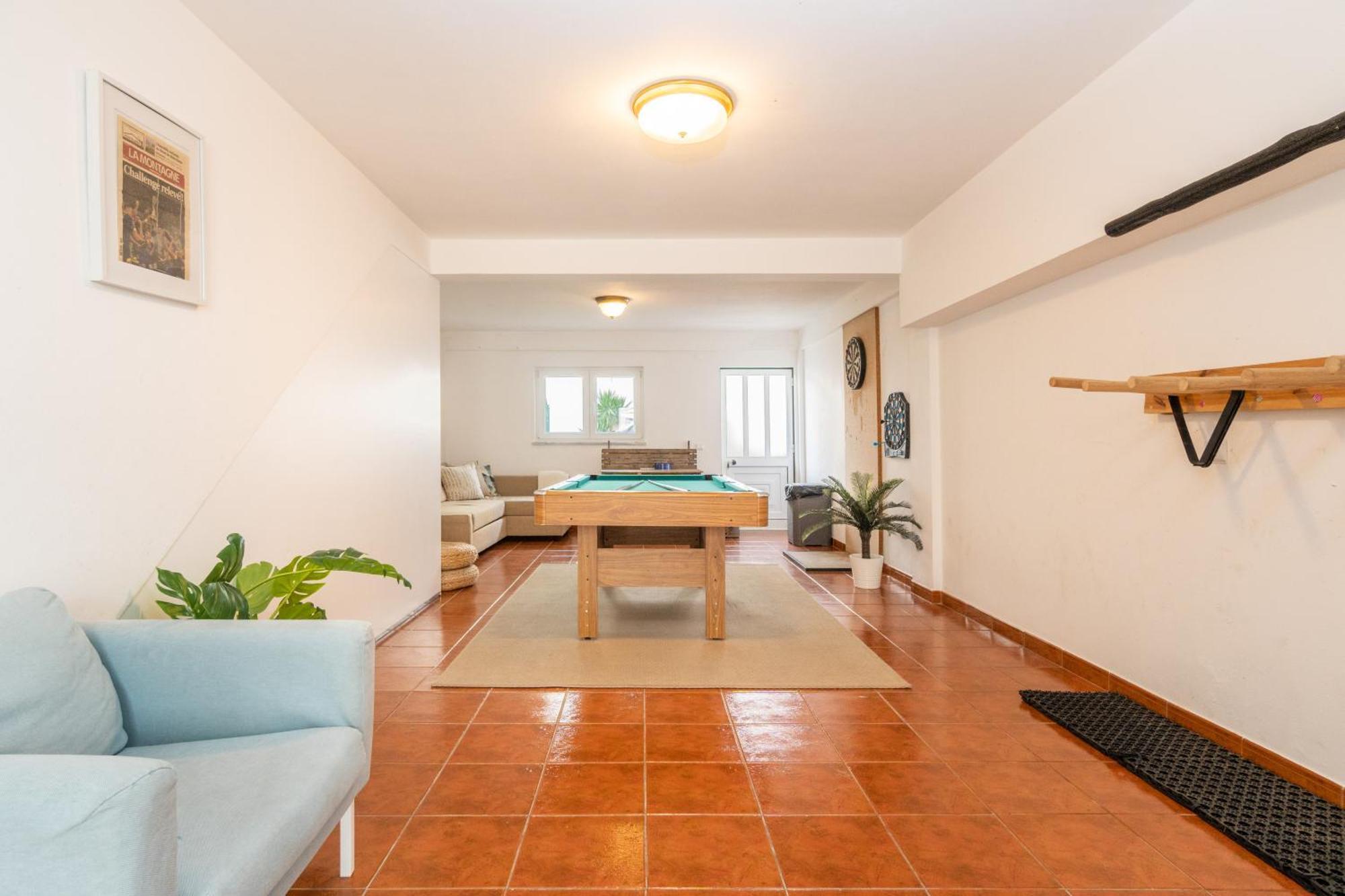 Вілла Baleal Happiness Surf House Феррел Екстер'єр фото
