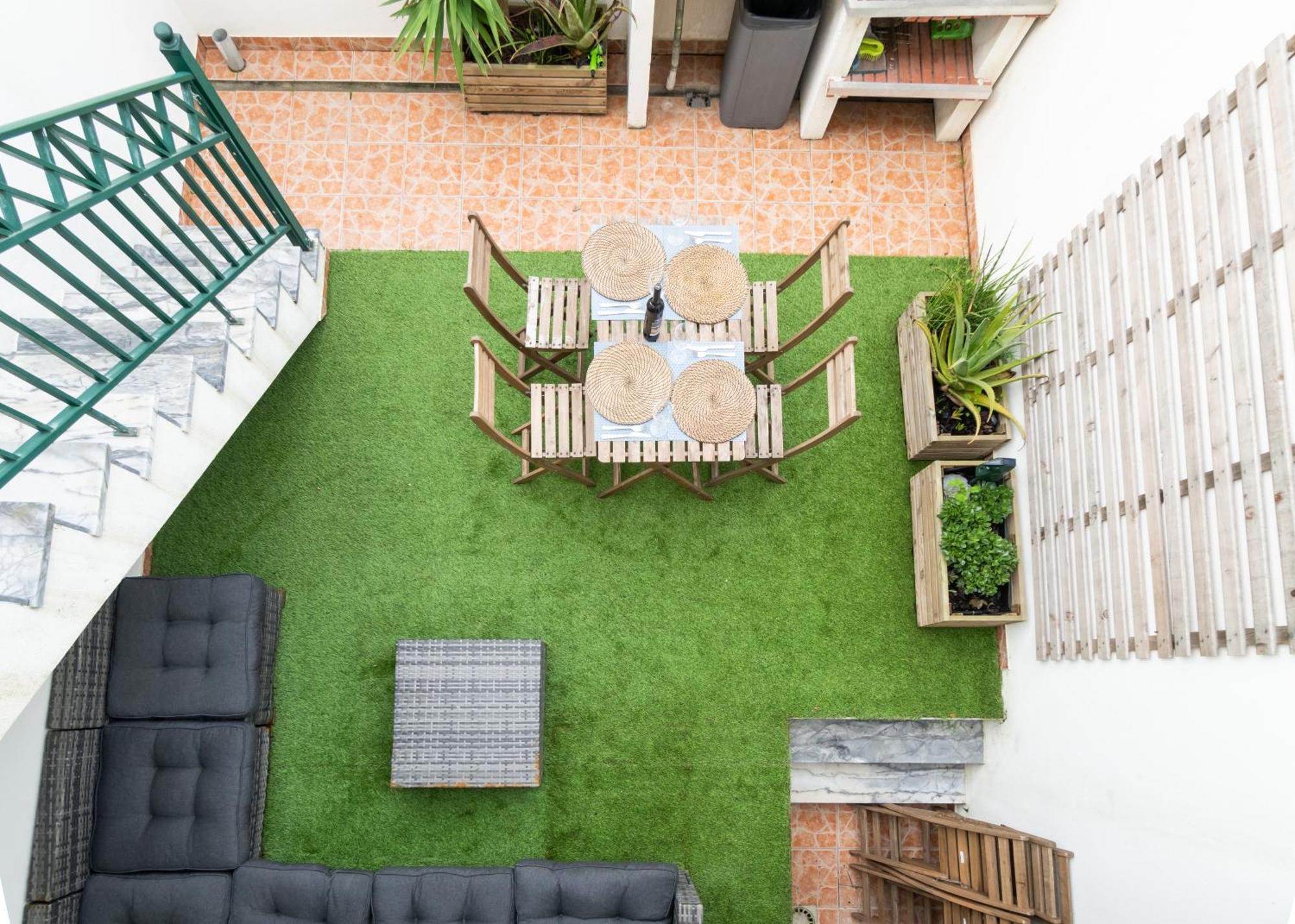 Вілла Baleal Happiness Surf House Феррел Екстер'єр фото