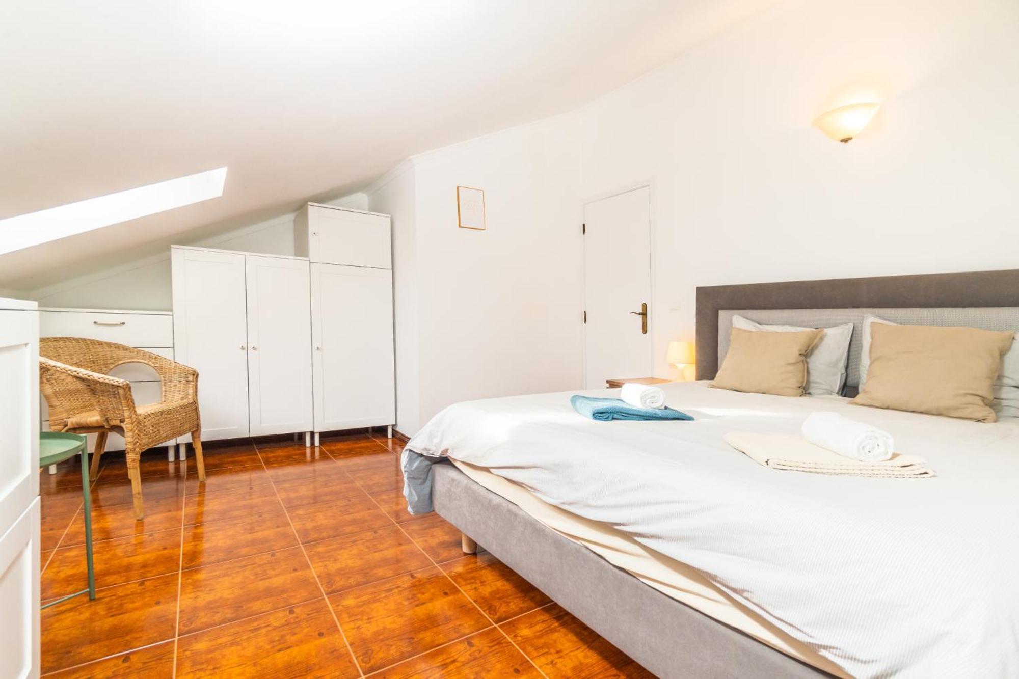 Вілла Baleal Happiness Surf House Феррел Екстер'єр фото
