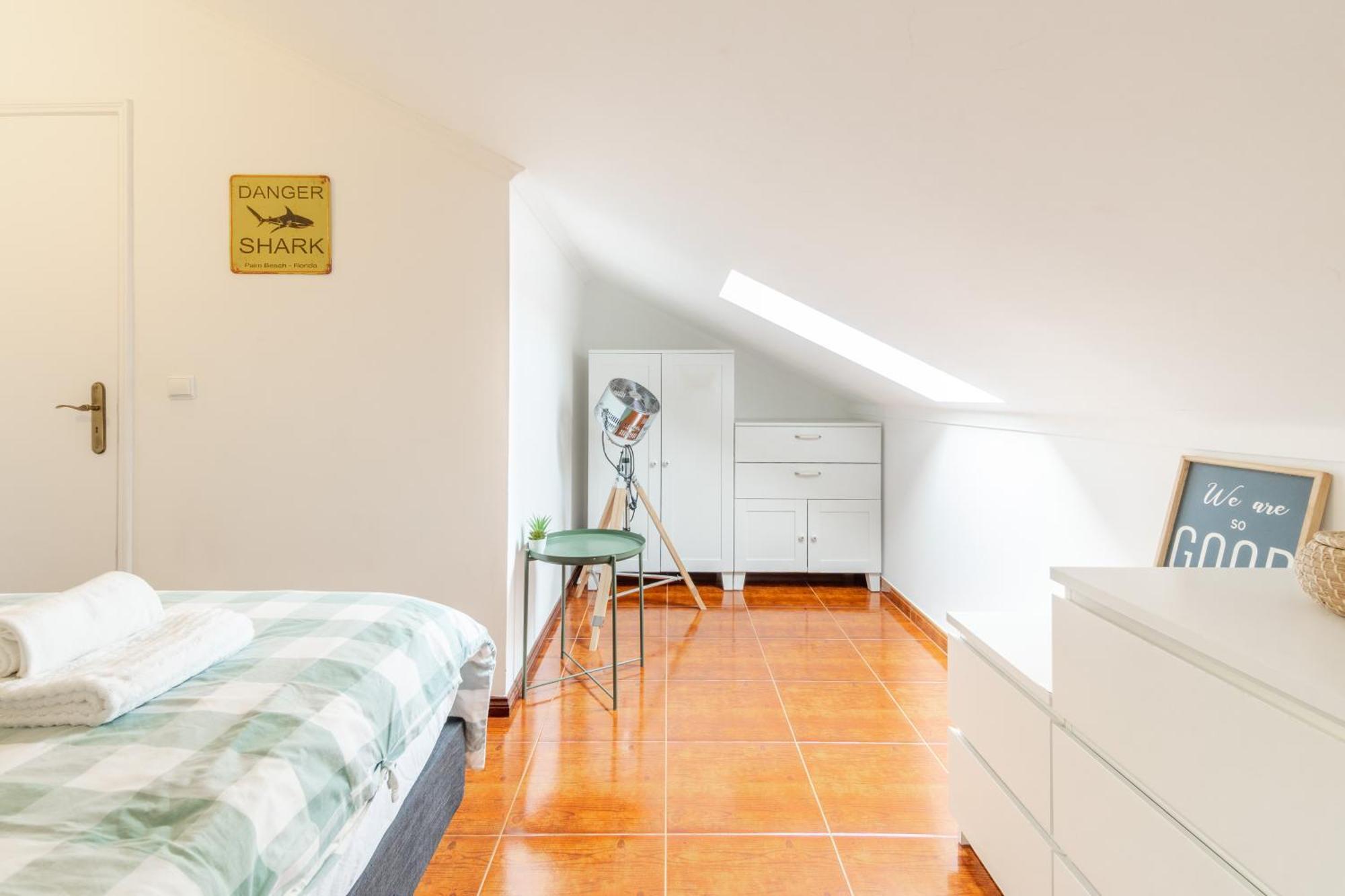 Вілла Baleal Happiness Surf House Феррел Екстер'єр фото